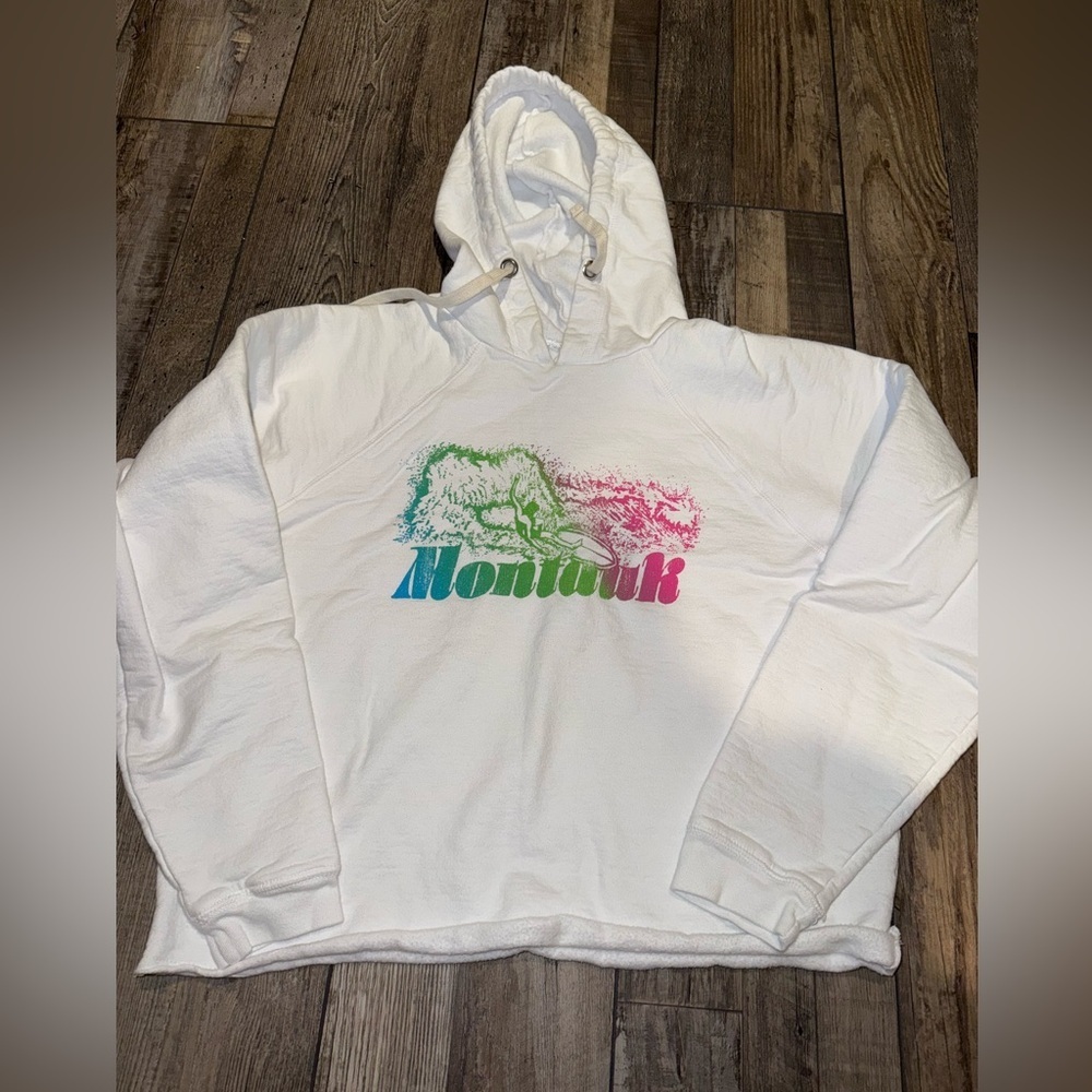 Retro Brand Hoodie Montauk Size Medium Pre-Owned